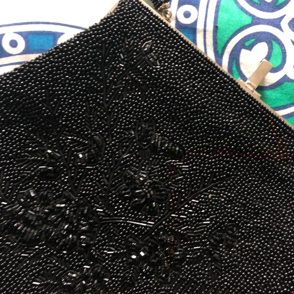 Vintage beaded black evening clutch with sterling - Picture 2 of 5